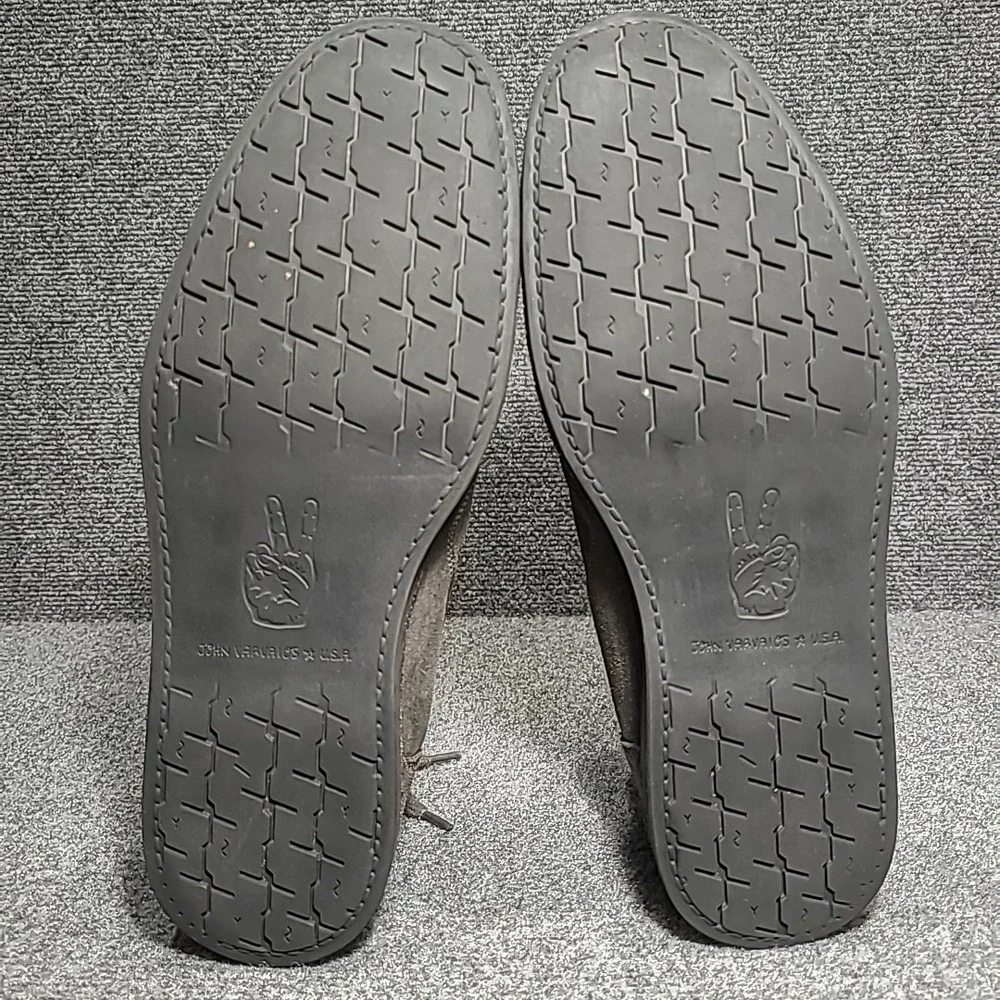 John Varvatos Chukka Boots Men Size 9.5 Suede Lace Up Ankle Gray